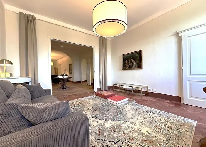 Le Logge-la Capitana Siena